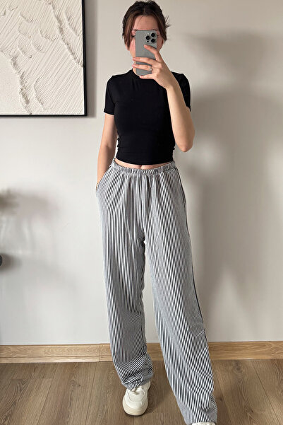İlayda Toprak Toffy Siyah İnce Bol Paça Çizgili Pantolon Crop Bluz Cool Eşofm...