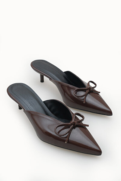 Riccon شبشب نسائي بكعب رفيع ومقدمة مدببة 0012211 جلد بني لامع