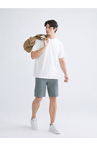 LC Waikiki Nevavm Standard Fit Men's Shorts with a Difference