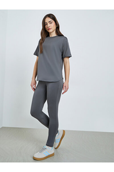 Styli Grey Curved Hem T-Shirt and Leggings Co-Ords