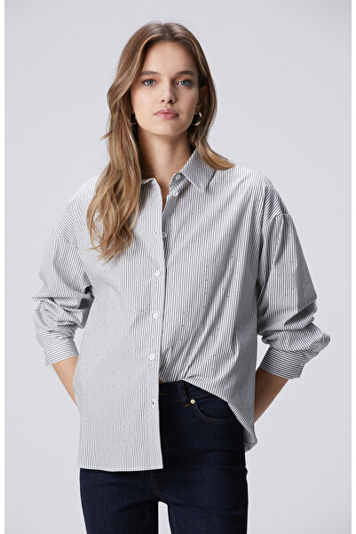 Network Beyaz Siyah Çizgili Taş Baskılı Gömlek