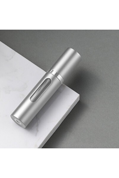 Choice6 زجاجة عطر فضية سعة 8 مل قابلة لإعادة التعبئة مع مضخة رذاذ، محمولة للس...