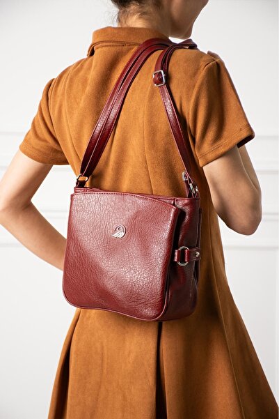 Givenza Women's Crisscross Straps Shoulder Bag