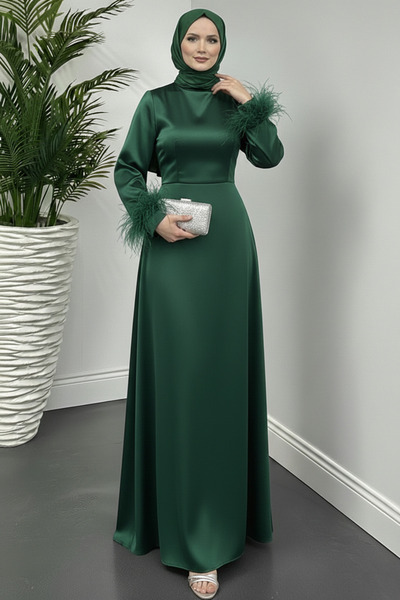 Şule Giyim Kolu Tüy Detaylı Saten Belinde Taş Kemerli Tesettür Mezuniyet Abiy...