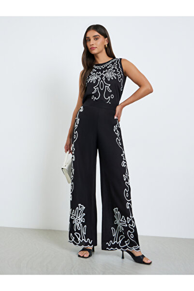 Styli Women Black Embroidered Wide Leg Pants