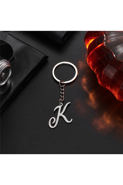 Choice18 سلسلة مفاتيح معدنية بتصميم حرف K، مصنوعة يدويًا، تحمل الأحرف الأولى ...