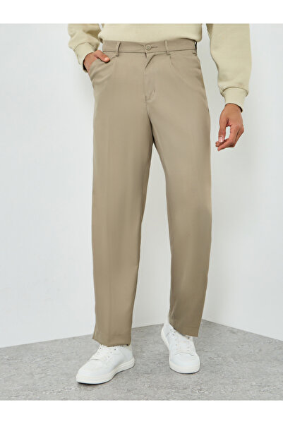 Styli Men Beige Pleated Bootcut Pants