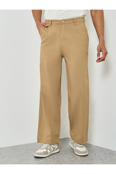 Styli Men Beige Wide Leg Trousers