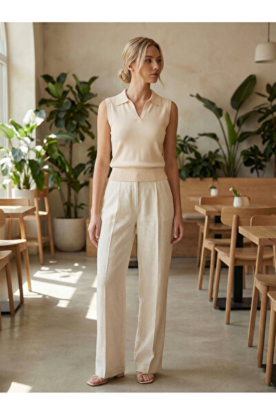 Qoolest Kadın Ekru Polo Yaka Triko Süveter Kolsuz Basic Şık Yelek