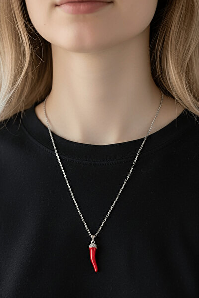 TAKIŞTIR Gümüş Renk Biber Figürlü Çelik Şans Kolyesi