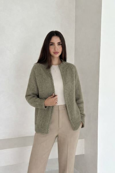 FORMO Women's Zippered Knitted Stand Collar Thick Quality Cardigan