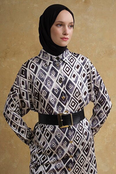 Armine Retro Desenli Saten Tunik Beyaz