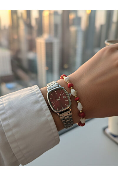 Leerybee Women's Vintage Square Watch and Shell Pearl Combination Bracelet Set