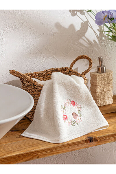 LC Waikiki Nevavm Flower Embroidered Face Towel 50X80 cm
