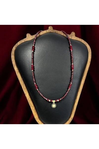 Ezera Elegant Necklace of Garnet and Ruby Crystals with 925 Silver