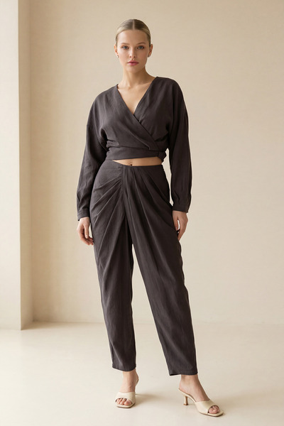 Setre Bitter Brown Drape Detailed Relaxed Fit Pocketed Trousers