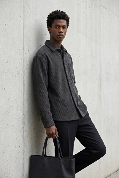 Butikayandon Men's Black Velvet Textured Shirt with Snap Pockets