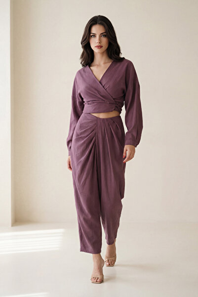 Setre Burgundy Drape Detailed Relaxed Fit Pocketed Trousers