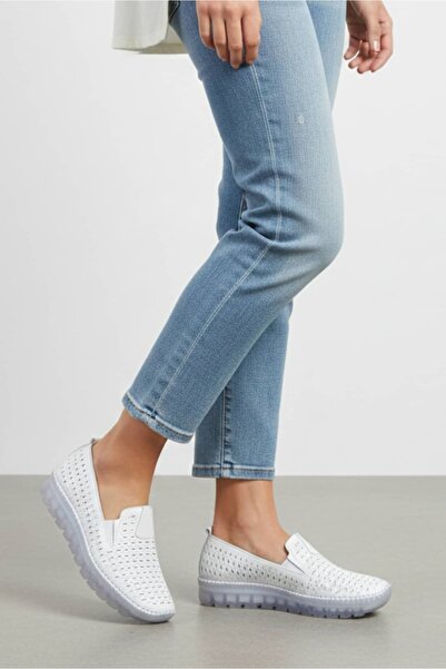 İskarpin Femi Kadın Deri Delikli Ayakkabı 804-14