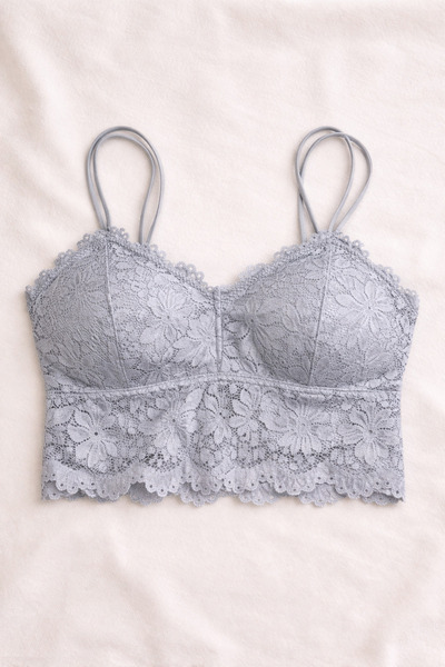 Store Gri Dantel Detaylı Askılı Büstiyer Sütyen (pedli)– Yumuşak Dokulu