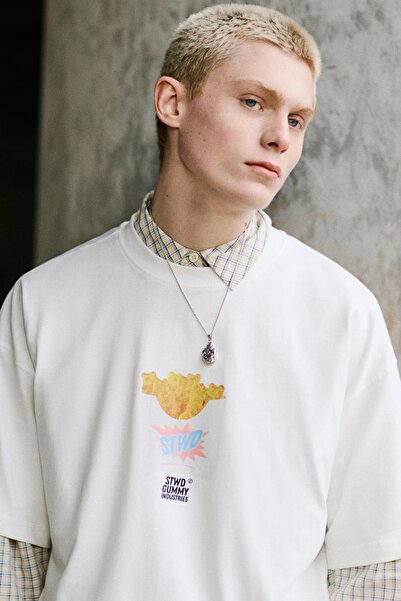 Pull & Bear STWD gummy bear T-shirt