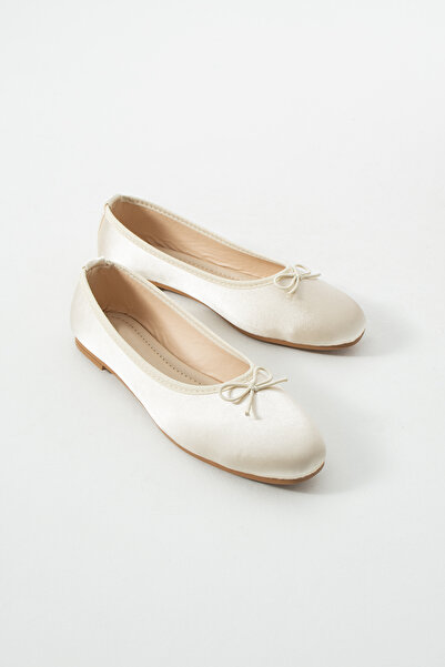 Friend & Trend Saten Kumaş Fiyonk Detay Babet Alçak Taban Günlük Kadın Ayakkabı