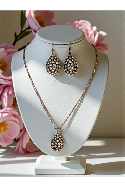 FAYRA ACCESSORIES Diamond Mounted Zircon Stone Cluster Earrings and Necklace Set