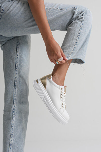 BellaPiede White Women's Sneakers with Gold Detail Bp01Ms03E