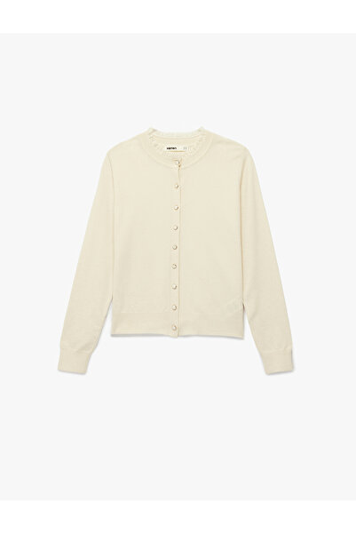 Koton Long Sleeve Lace Detailed Crew Neck Buttoned Knitwear Cardigan