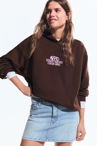 Bershka Baskılı kapüşonlu sweatshirt