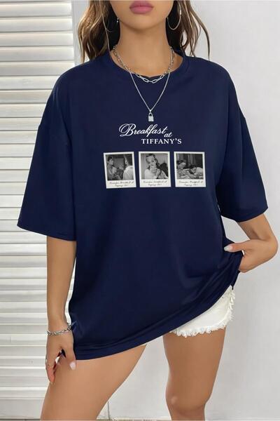 Hira Clothing تي شيرت أساسي من قماش المودال فائق النعومة مطبوع عليه رسومات وق...