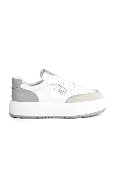 Buzzmania Emelia white women's sports shoes