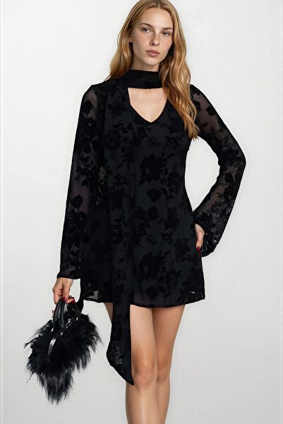 Trend Alaçatı Stili Women's black mini lace dress with scarf detail and inner...