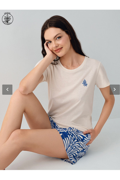 Arnetta Women'S, Modal, (with Socks as a Gift) Shorts Set