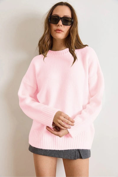 Olalook Women's Candy Pink Crew Neck Thick Ribbed Detailed Oversize Knitwear ...
