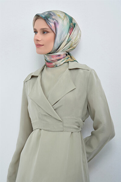 Armine Eșarfă din mătase pură Sura 9515 - 02 Verde Liliac cu model floral pastel