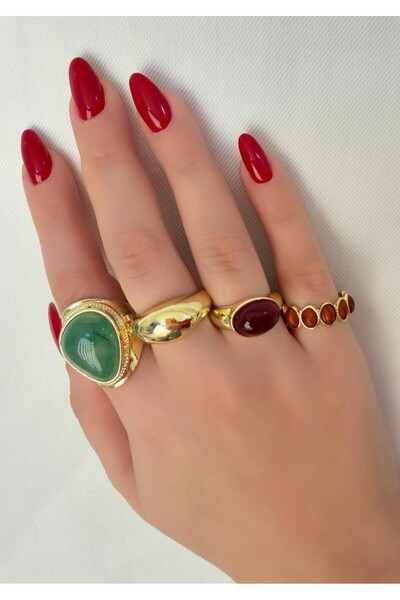 Store Diva Charm Set of Four Rings