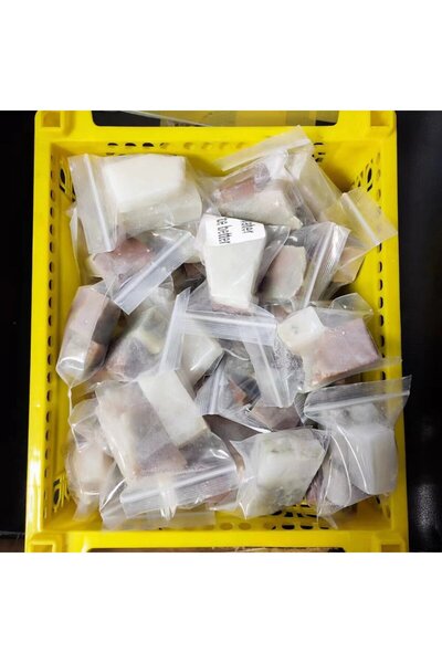 Choice من 1 إلى 3 قطع من الأحجار غير المنتظمة، وزن 100 غرام، من 1 إلى 3 قطع م...