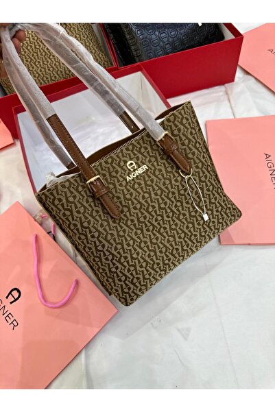 GGGG Elegant and luxurious women's Shoulder Bag with all its accessories