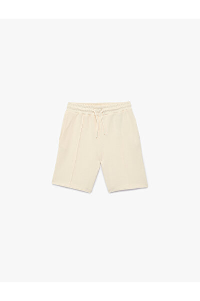 Koton Textured Regular Waist Pocket Detailed Basic Shorts