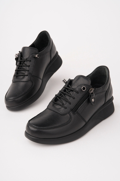 Madam Tarz Vrp-20004 Zippered Genuine Leather Sports Bag