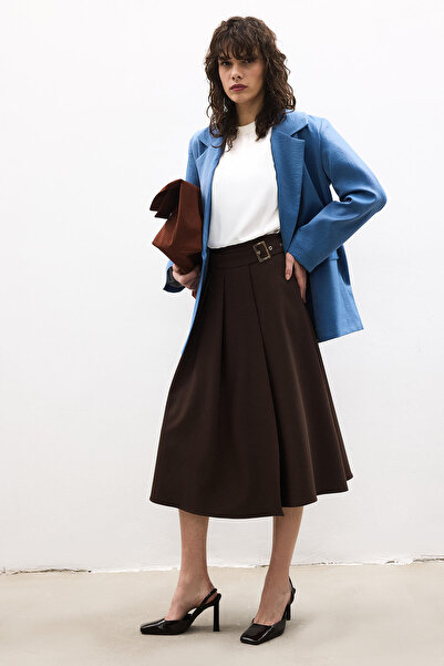 Touché Privé Pleated belted skirt