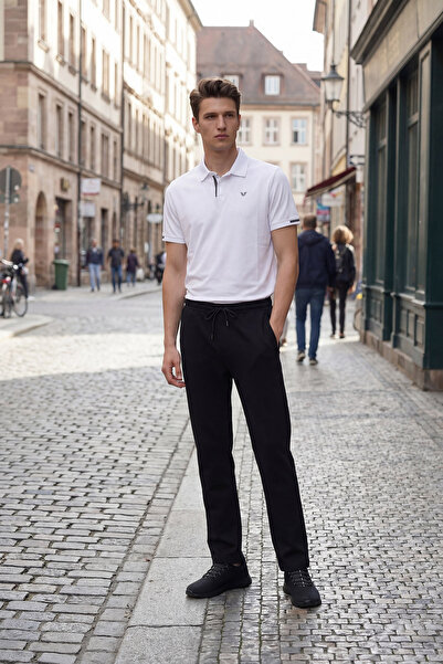 bilcee Мъжки панталони с мека текстура в черно 4823