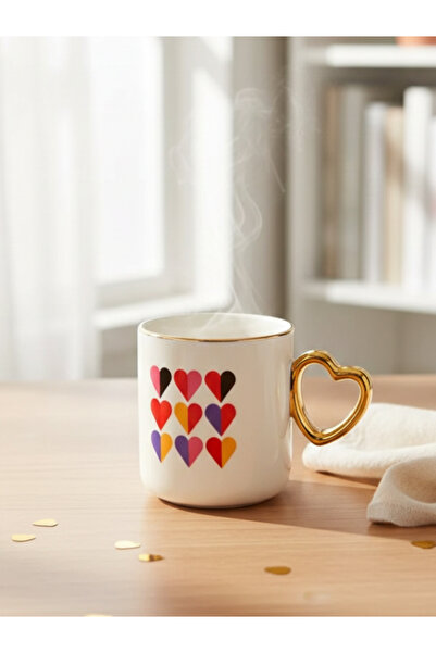 Tohana Porcelain Mug with Gold Handle and Heart Figure