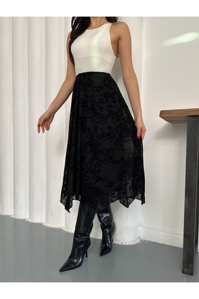 Rora Black High-Waisted Midi Skirt – Flowing Fabric, Asymmetrical Cut, Casual...