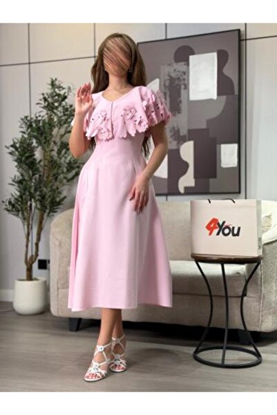 NO BRAND Pink Midi Eid Dress with Elegant Flower Details