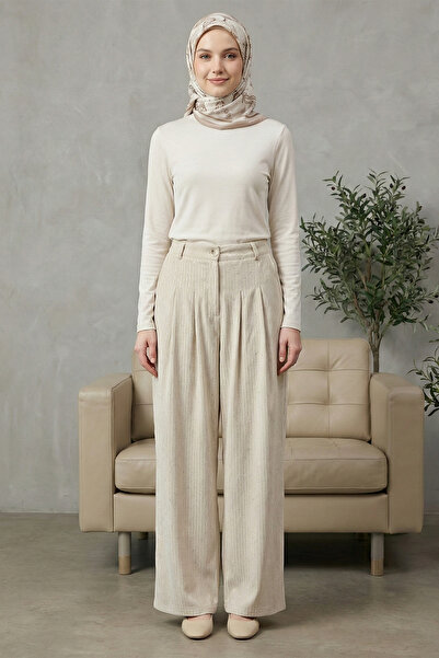 FERHEL Velvet Pants with Pockets and Wide Legs with Sequin Detail - Beige