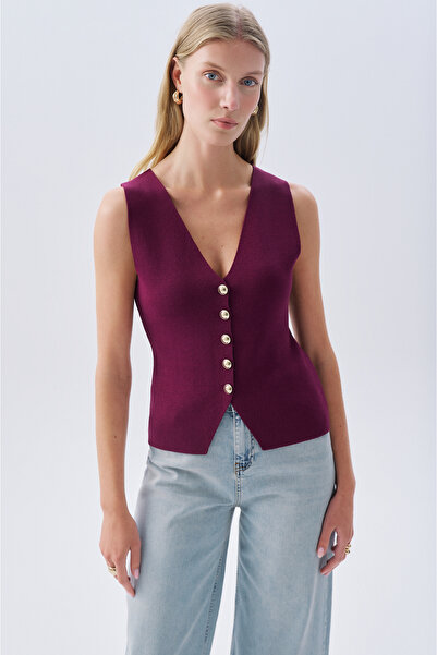 Mudo Fitted V-Neck Knitted Vest