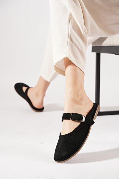 Moda Pie Portise front closed scarf buckle women's thong black suede