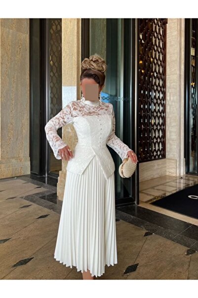 Special-DIARA A luxurious white set that combines elegance and modernity